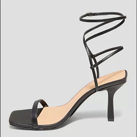 Women's wide fit black strappy sandal heels - Picture 5 of 7